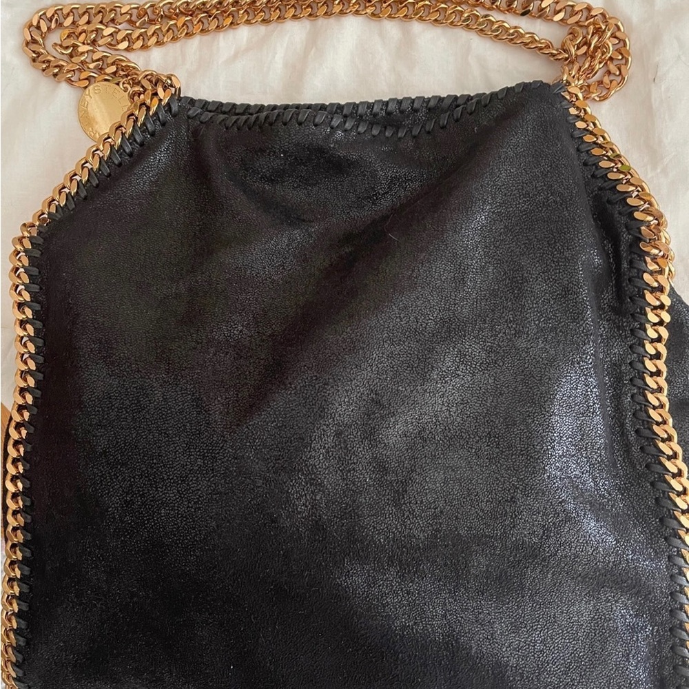 SOLD Stella McCartney black Falabella tote with golden chains - Picture 4 of 11